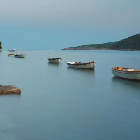Vila Labin Waterfront - Stunning Sea Views - Jacuzzi - Sauna - Pool Table